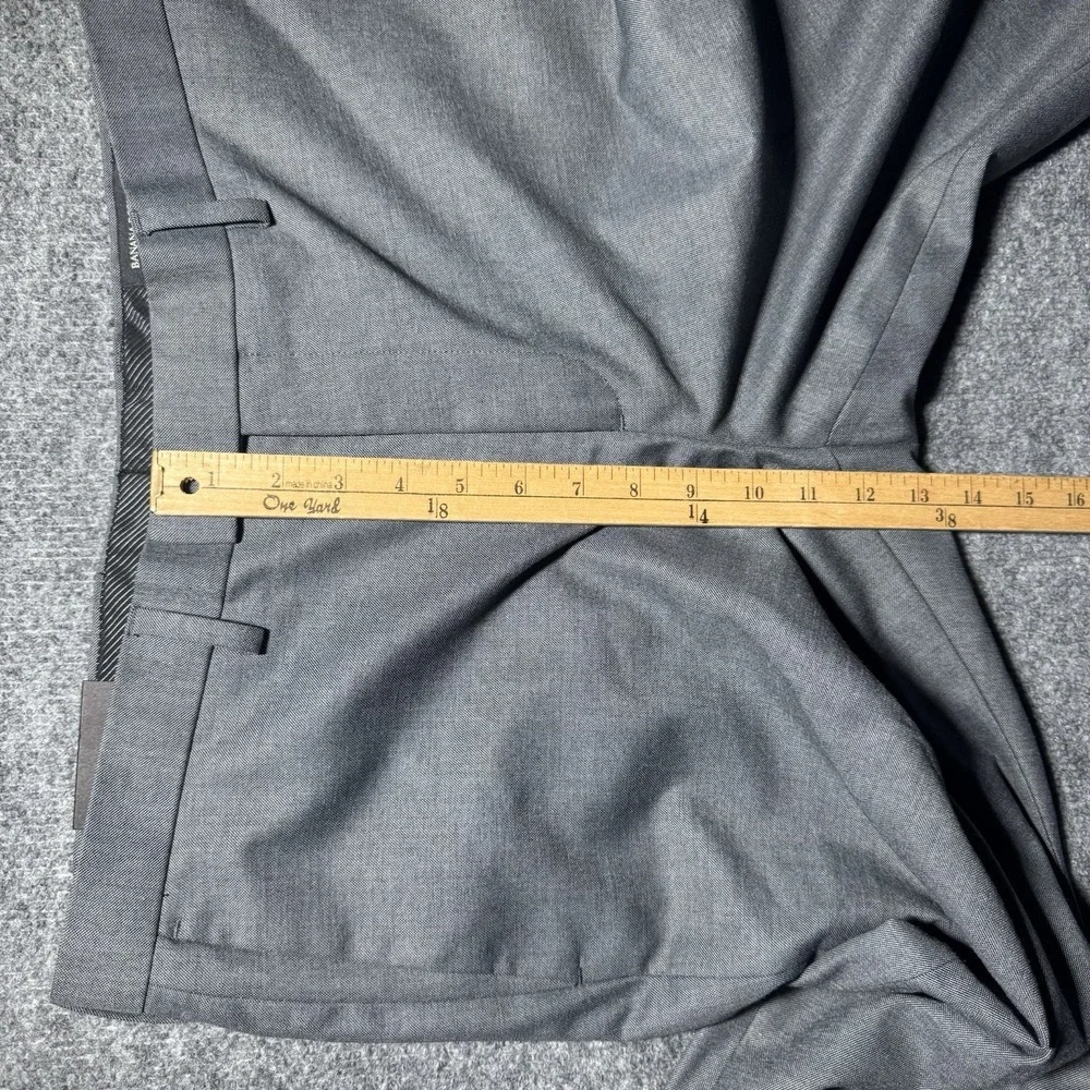 Banana Republic Pants Men 34x32 Gray Wrinkle-Free Slim Fit Chino Straight NWT